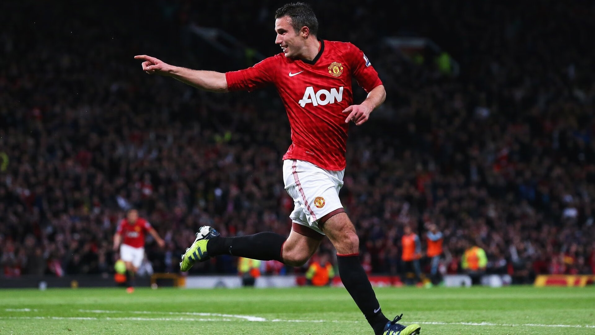 欧冠半决赛激战正酣 豪门对决引爆全球瞩目